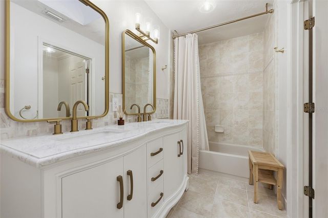 6612 NW 44TH PLACE, Gainesville, FL 32606