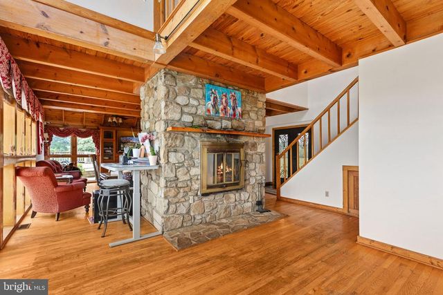 6119 BEACH RD, Midland, VA 22728