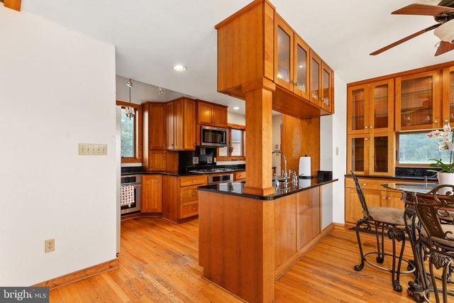 6119 BEACH RD, Midland, VA 22728