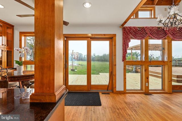 6119 BEACH RD, Midland, VA 22728