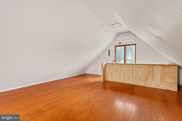 6119 BEACH RD, Midland, VA 22728