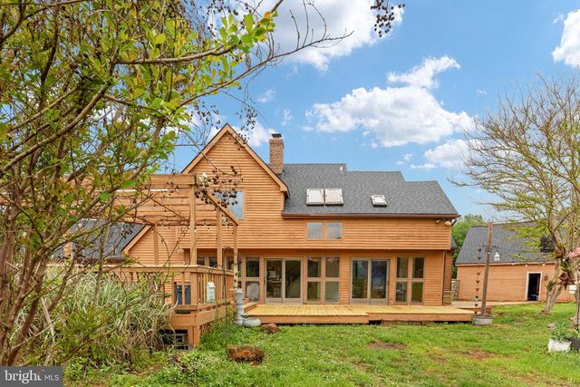 6119 BEACH RD, Midland, VA 22728