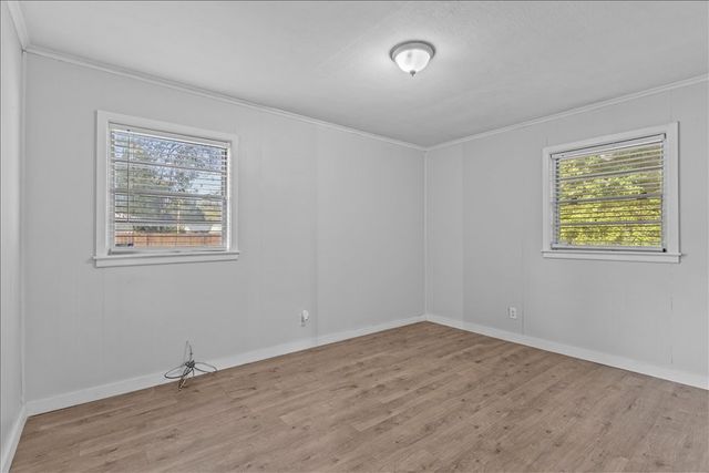 1112 Glenwood St, Dothan, AL 36301