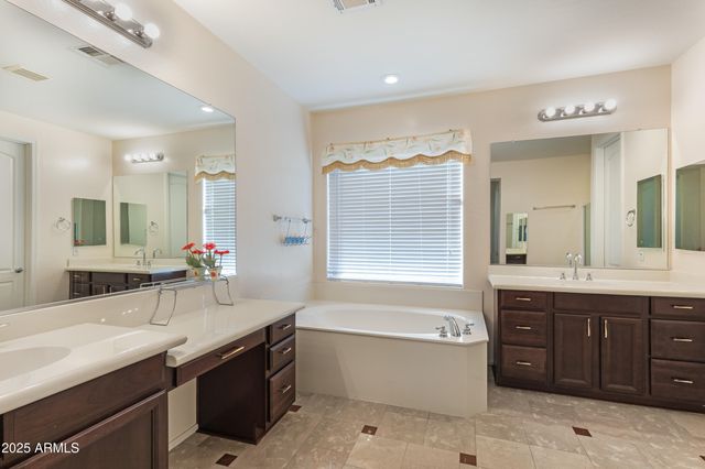 2576 E Dogwood Drive, Chandler, AZ 85286