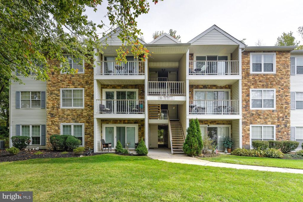 66 WILLOW CT, Hamilton, NJ 08619