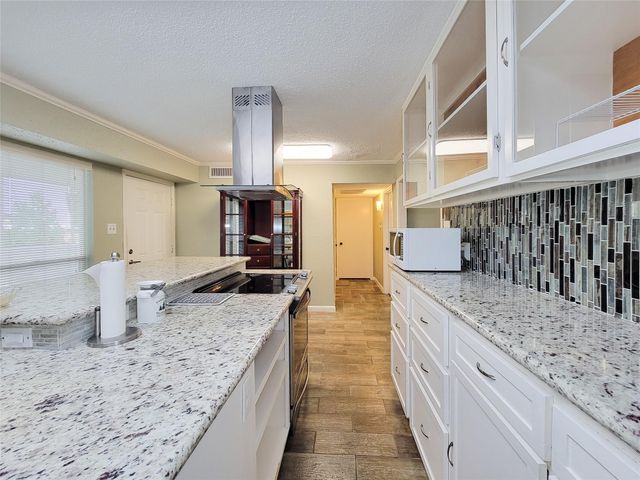 781 Country Place Drive 1047, Houston, TX 77079