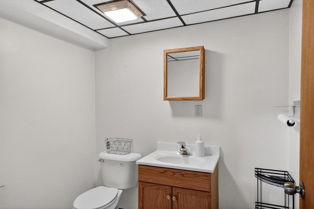 9043 N 86th STREET, Milwaukee, WI 53224