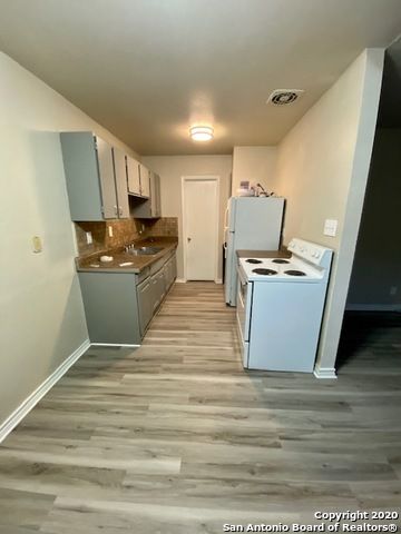 7135 Glen Ter Apt 2, San Antonio, TX 78239