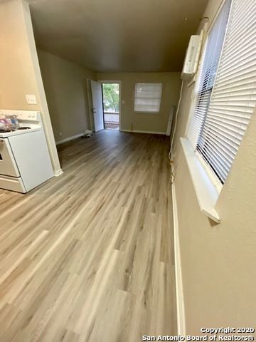 7135 Glen Ter Apt 2, San Antonio, TX 78239