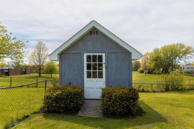 4218 AMHERST Road, Erie, PA 16506