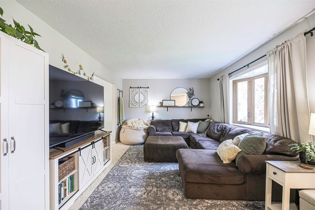 4218 AMHERST Road, Erie, PA 16506