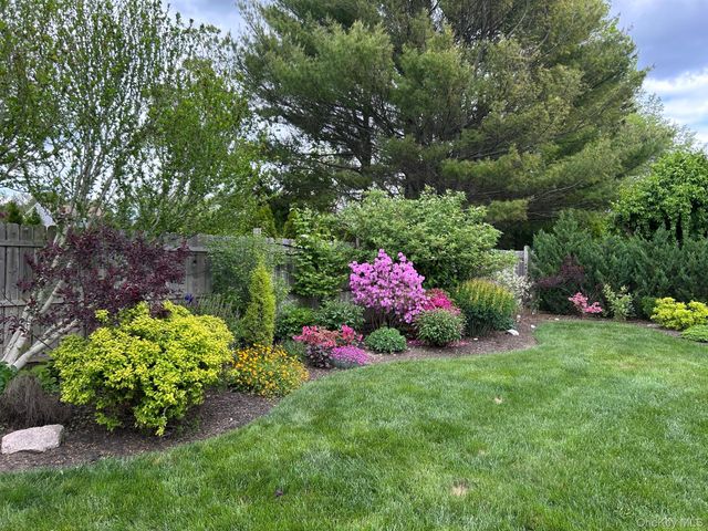 360 Woodside Avenue, Bellport, NY 11713