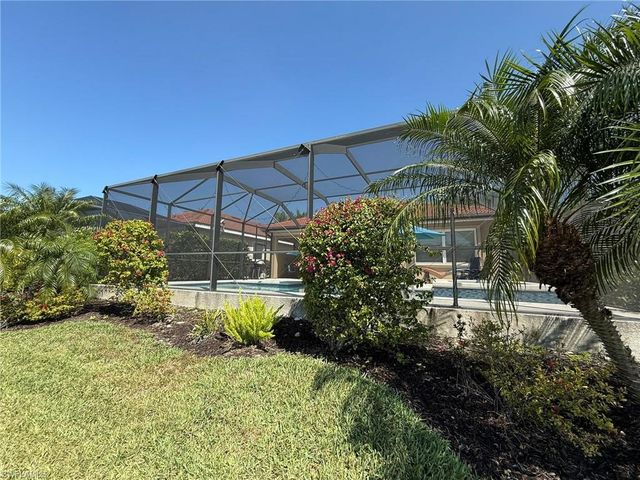 3916 King Edwards ST, Fort Myers, FL 33916