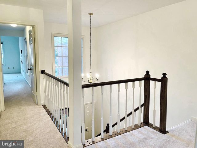 1814 DUFFIELD LN, Alexandria, VA 22307