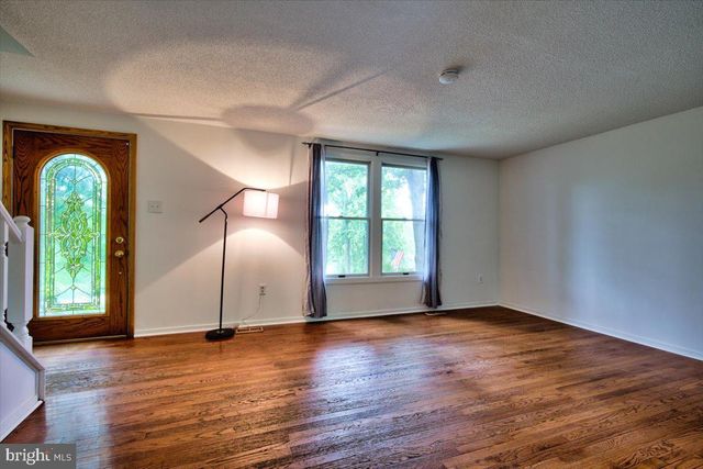 342 SHERRY LN, Coatesville, PA 19320