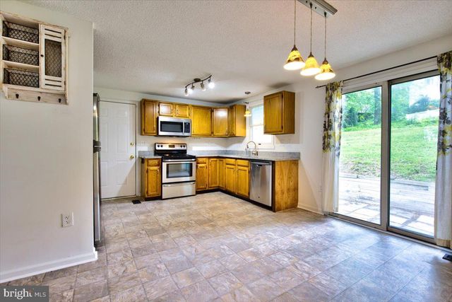 342 SHERRY LN, Coatesville, PA 19320