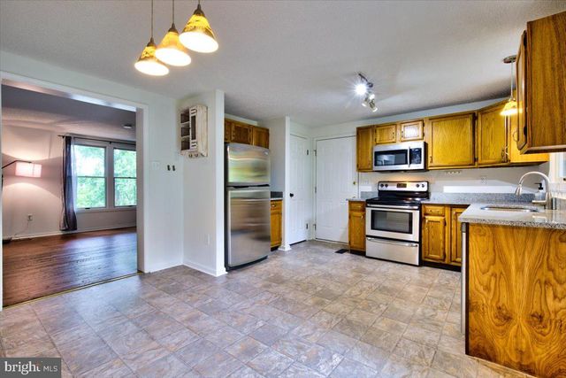 342 SHERRY LN, Coatesville, PA 19320