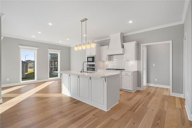 7009 NE 103rd Street, Kansas City, MO 64156