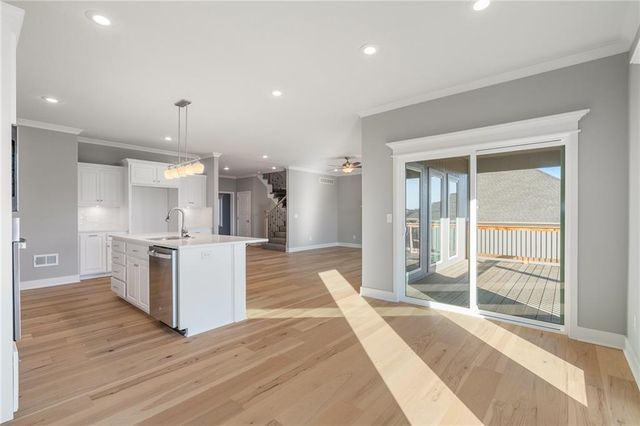 7009 NE 103rd Street, Kansas City, MO 64156