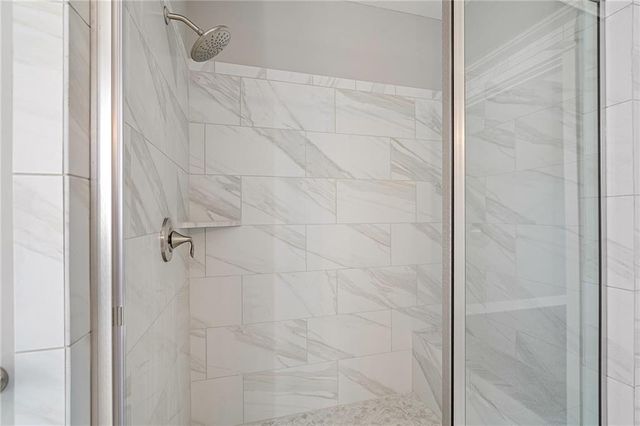 7009 NE 103rd Street, Kansas City, MO 64156