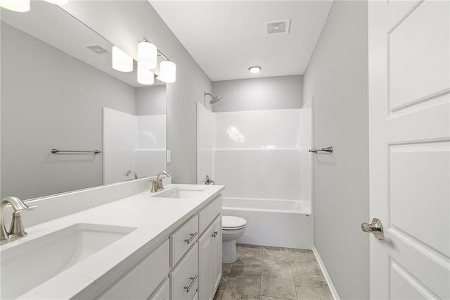 7009 NE 103rd Street, Kansas City, MO 64156