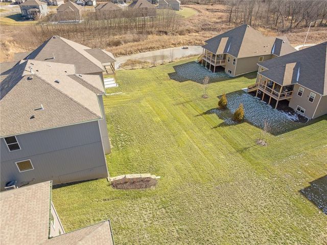 7009 NE 103rd Street, Kansas City, MO 64156