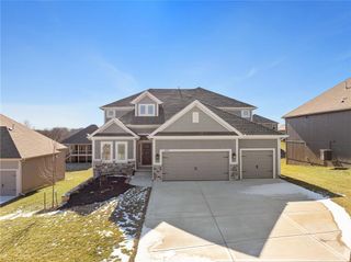 7009 NE 103rd Street, Kansas City, MO 64156