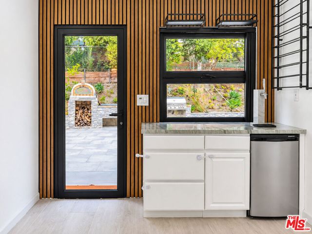 5308 Blanco Avenue, Woodland Hills, CA 91367