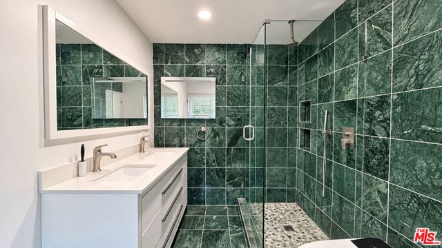 5308 Blanco Avenue, Woodland Hills, CA 91367