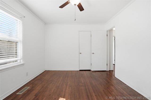 1403 E 49th Place, Tulsa, OK 74105