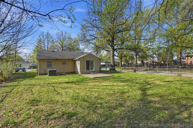 1403 E 49th Place, Tulsa, OK 74105