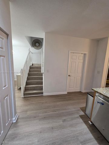 8681 NW 98th Ave 8681, Doral, FL 33178