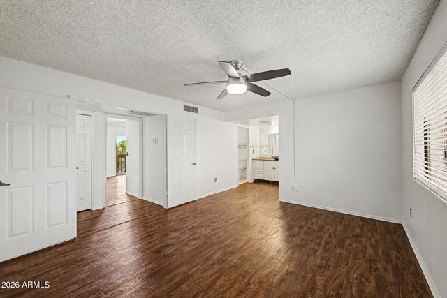 5816 W CROCUS Drive, Glendale, AZ 85306