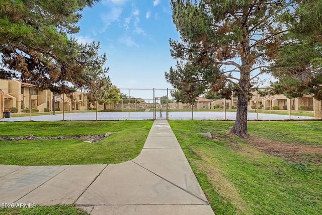 5816 W CROCUS Drive, Glendale, AZ 85306
