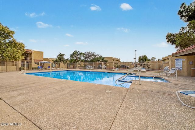 5816 W CROCUS Drive, Glendale, AZ 85306