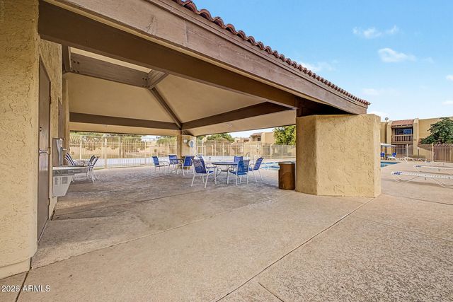 5816 W CROCUS Drive, Glendale, AZ 85306