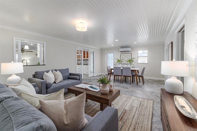 2213 W PILAKLAKAHA AVENUE, Auburndale, FL 33823