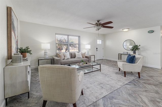 2213 W PILAKLAKAHA AVENUE, Auburndale, FL 33823