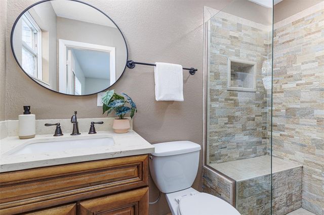 2213 W PILAKLAKAHA AVENUE, Auburndale, FL 33823