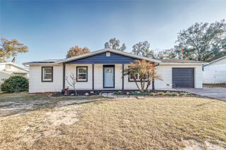 2213 W PILAKLAKAHA AVENUE, Auburndale, FL 33823