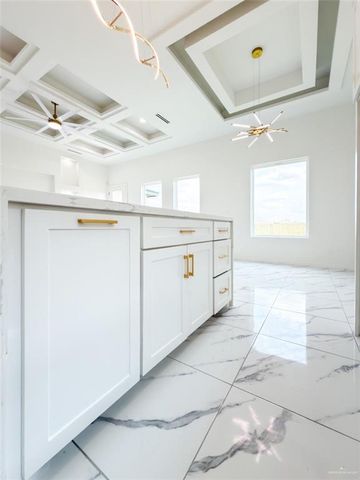 2306 Tamarindo Street E, Hidalgo, TX 78557