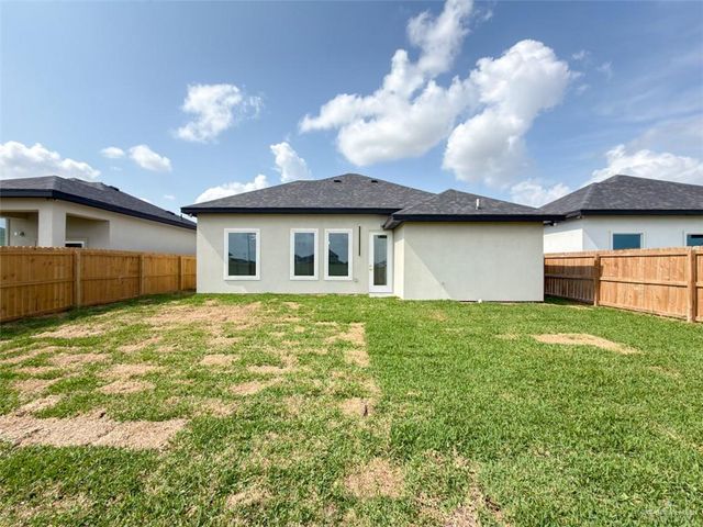 2306 Tamarindo Street E, Hidalgo, TX 78557