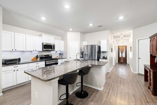 9118 Longhorn Park, Converse, TX 78109