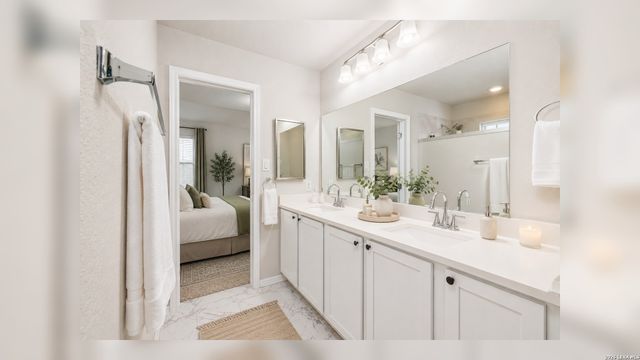 9118 Longhorn Park, Converse, TX 78109