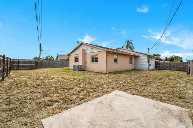 904 16TH STREET E, Palmetto, FL 34221
