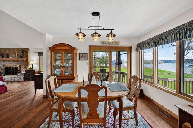 66175 South Drive, Cassopolis, MI 49031