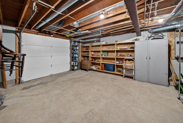 66175 South Drive, Cassopolis, MI 49031