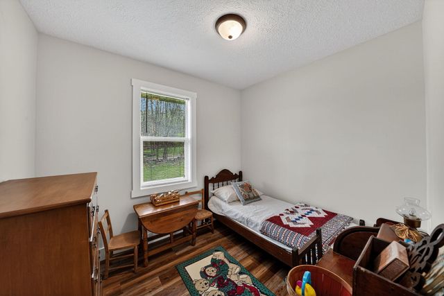 66175 South Drive, Cassopolis, MI 49031