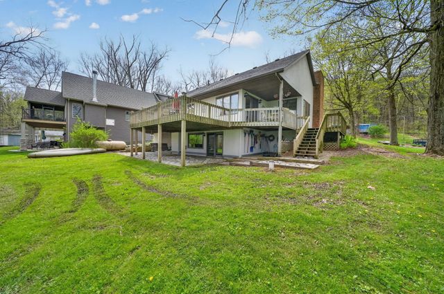 66175 South Drive, Cassopolis, MI 49031