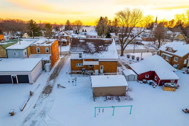 W6180 Main Street, Burnett, WI 53922